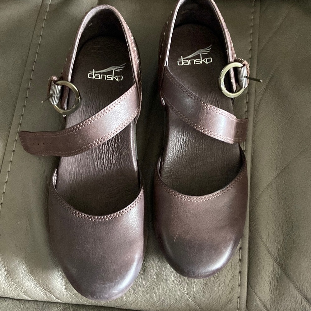 EUC Dansko Mary Jane